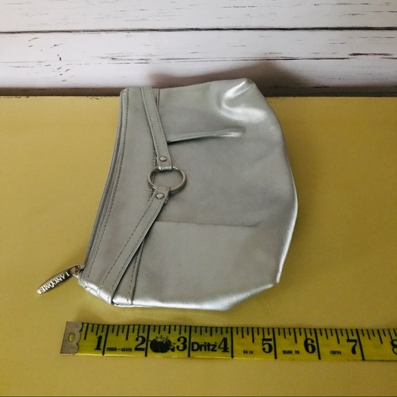 silver clutch purse - Picture 5 of 7